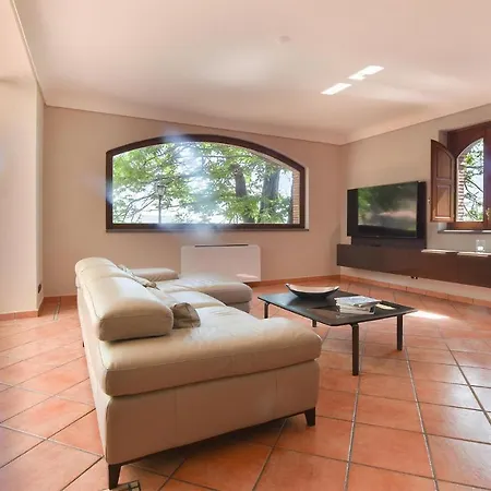 Cozy In With Wifi Holiday home